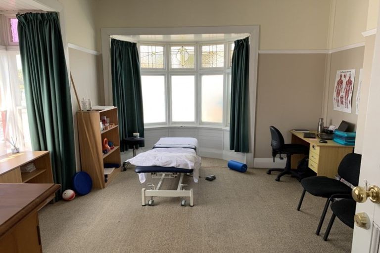 Photo of property in 585 Highgate, Maori Hill, Dunedin, 9010