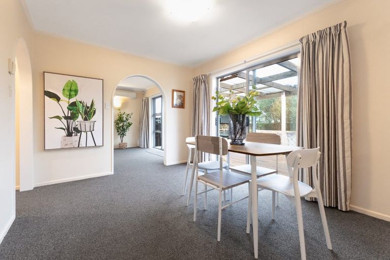 Photo of property in 9a Awatea Avenue, Paraparaumu, 5032