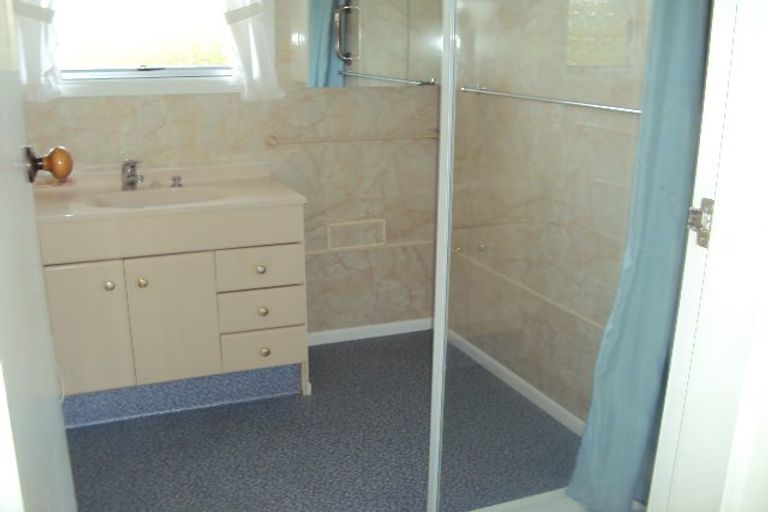 Photo of property in 74 Amanda Avenue, Dinsdale, Hamilton, 3204