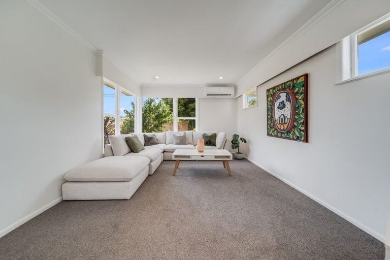 Photo of property in 16 Thornton Place, Melville, Hamilton, 3206