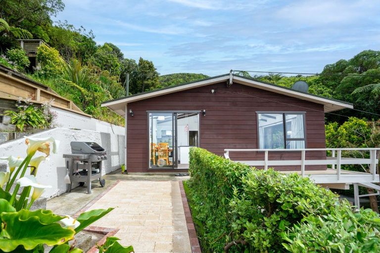 Photo of property in 127 Heke Street, Ngaio, Wellington, 6035