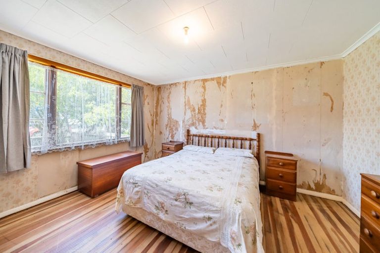 Photo of property in 73 Wellington Road, Wainuiomata, Lower Hutt, 5014