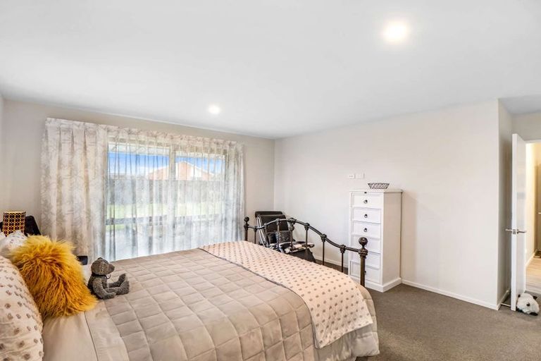 Photo of property in 4 Greenwood Place, Amberley, 7410