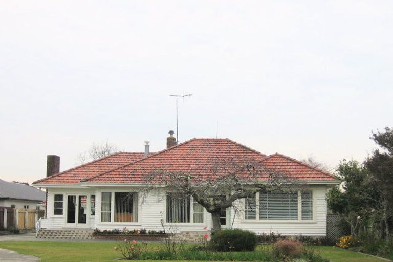 Photo of property in 2 Osier Road, Greenmeadows, Napier, 4112