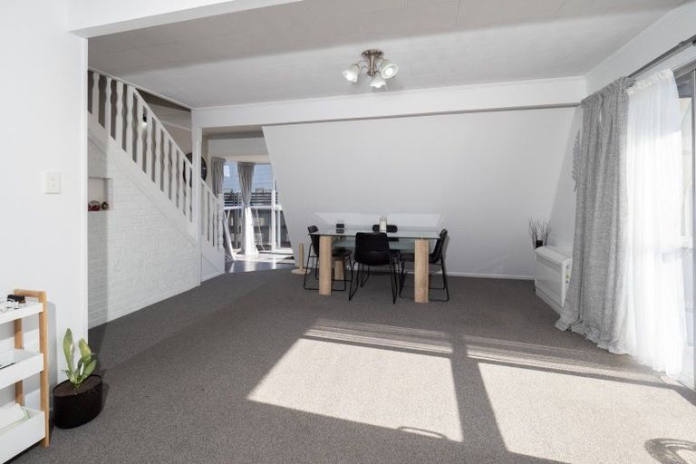 Photo of property in 170 Mcmurdo Street, Tinwald, Ashburton, 7700