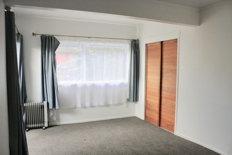 Photo of property in 65 Hebron Road, Waiake, Auckland, 0630