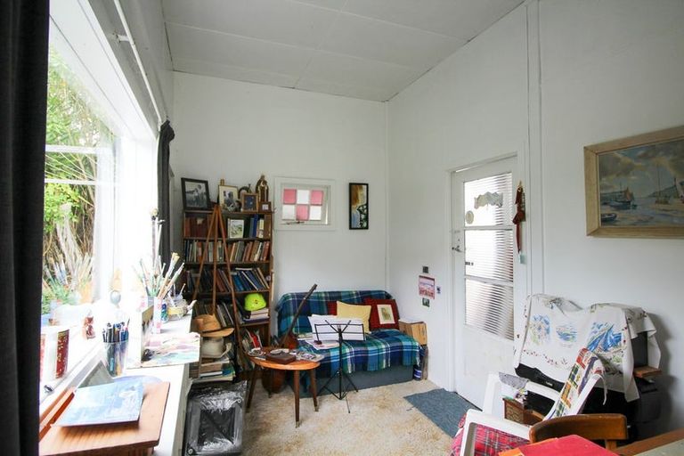 Photo of property in 9-11 Walker Terrace, Te Kopuru, 0391