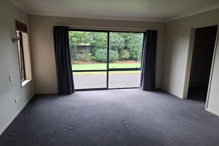 Photo of property in 24 Oaklands Drive, Cambridge, 3434