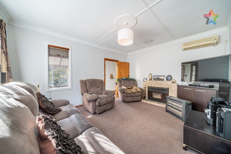 Photo of property in 88 Main Road, Wainuiomata, Lower Hutt, 5014