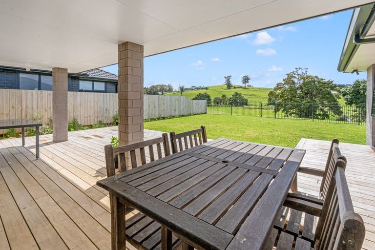 Photo of property in 113 Wairau Drive, Tikipunga, Whangarei, 0112