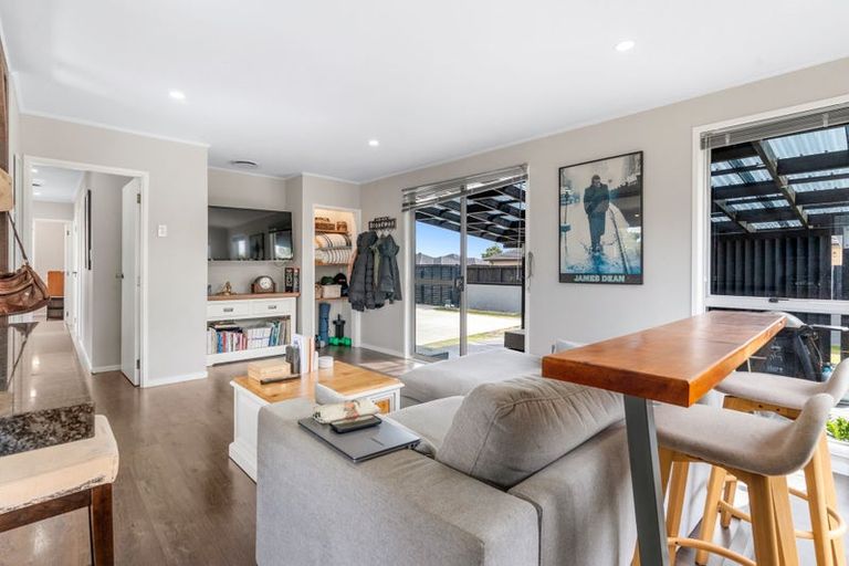 Photo of property in 49 Boundary Road, Opaheke, Papakura, 2113