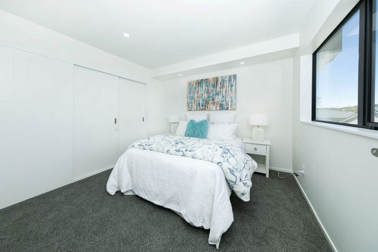Photo of property in 90a Seymour Road, Sunnyvale, Auckland, 0612