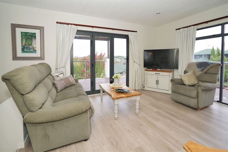 Photo of property in 4 Prospect Place, Western Heights, Hamilton, 3200