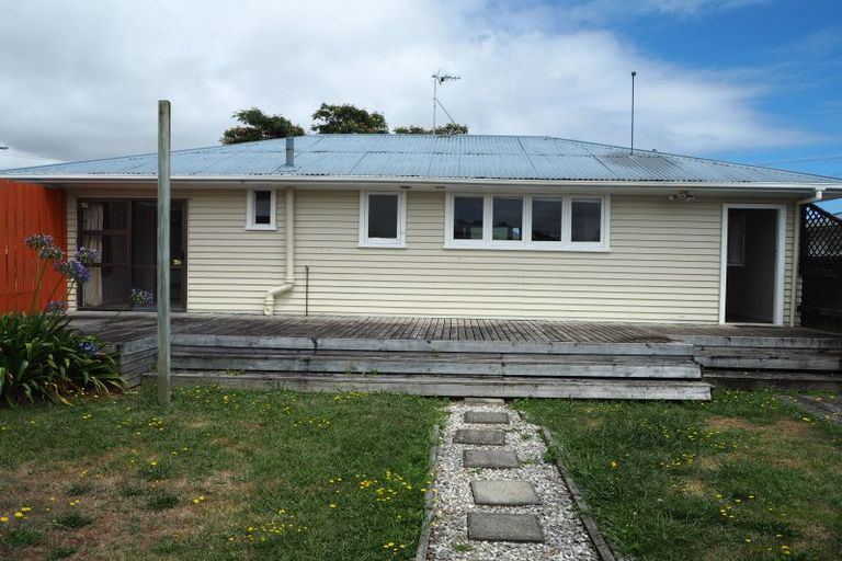 Photo of property in 1/35 Hill Crescent, Papakura, 2110