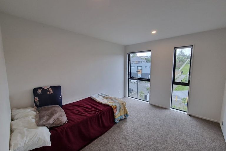 Photo of property in 53 Morihana Close, Glen Eden, Auckland, 0602