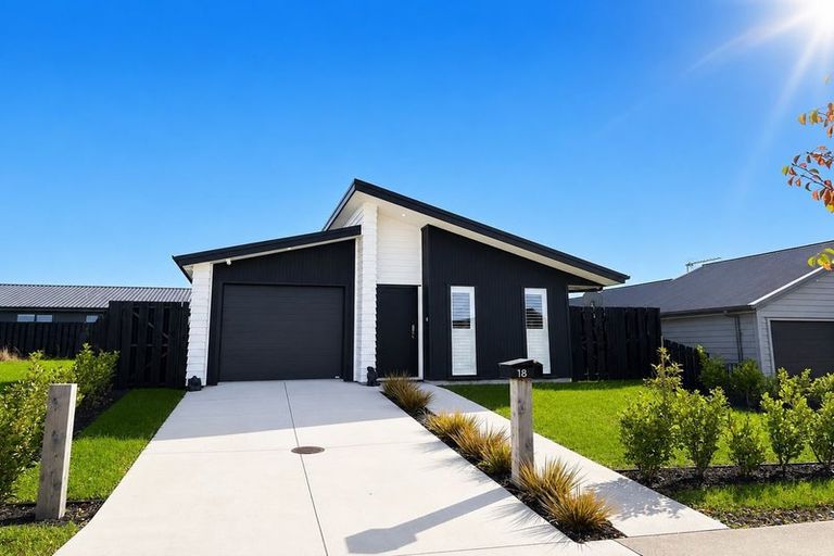 Photo of property in 18 Raranga Road, Te Kauwhata, 3710