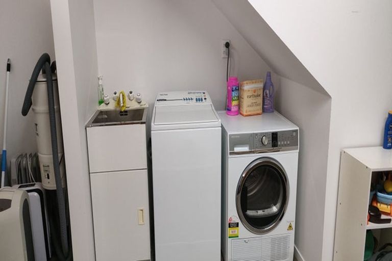 Photo of property in 19/3 Riverside Road, Orewa, 0931