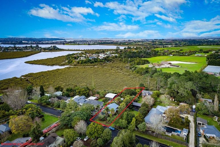 Photo of property in 43 Pohutukawa Road, Whenuapai, Auckland, 0618