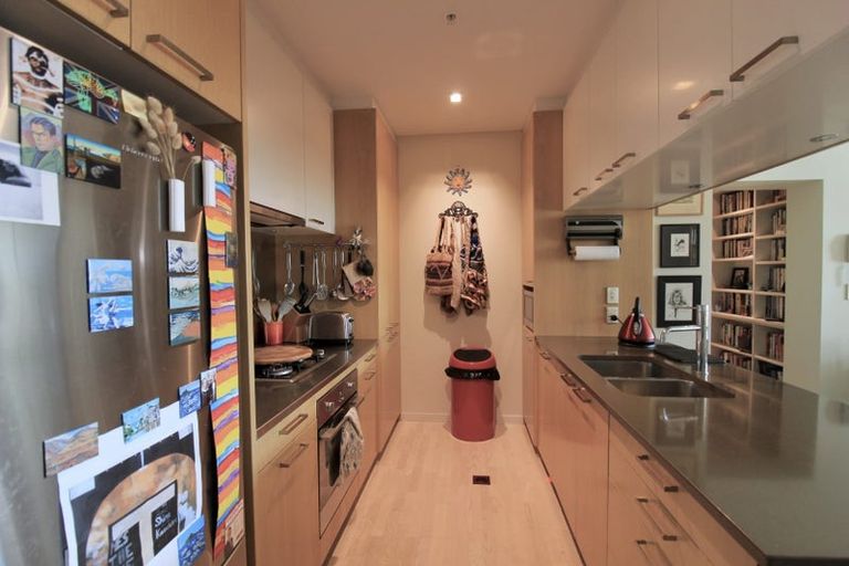 Photo of property in Chews Lane Apartments, 9e/9 Chews Lane, Wellington Central, Wellington, 6011