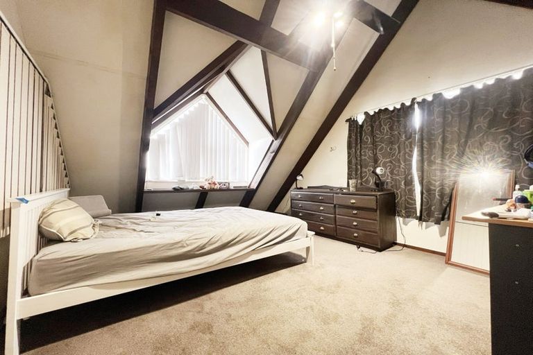 Photo of property in 2/87 Hillsborough Road, Hillsborough, Auckland, 1042