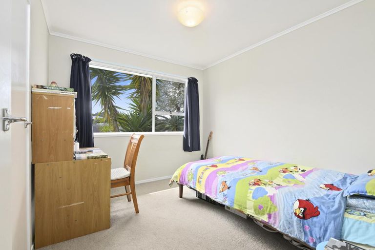 Photo of property in 5 Sari Place, Massey, Auckland, 0614