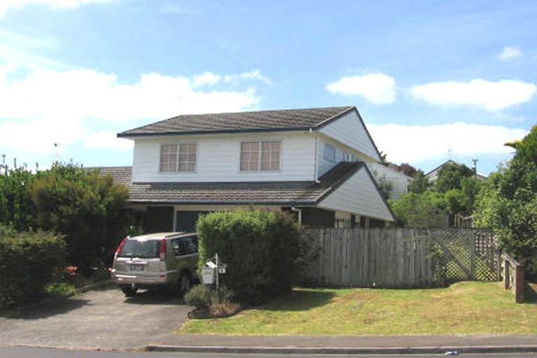 Photo of property in 9 Centorian Drive, Windsor Park, Auckland, 0632