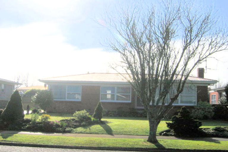 Photo of property in 35 De Vere Crescent, Chartwell, Hamilton, 3210