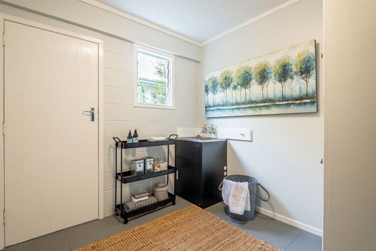 Photo of property in 3/5 Gordon Avenue, Forrest Hill, Auckland, 0620