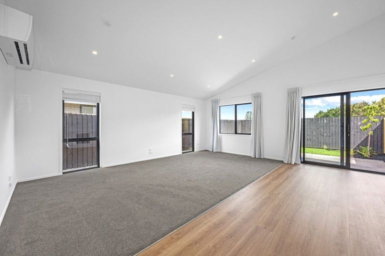 Photo of property in 25 Hunia Place, Yaldhurst, Christchurch, 8042