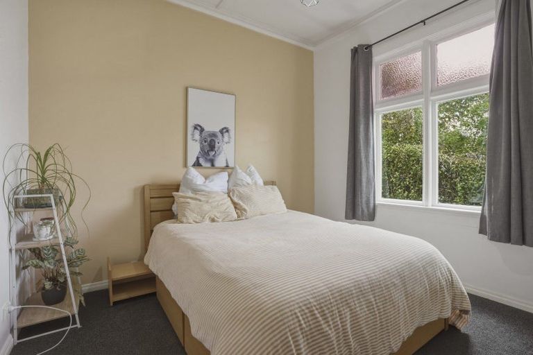 Photo of property in 24 Bridge Street, Clyde Hill, Dunedin, 9011