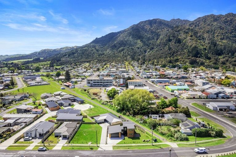 Photo of property in 2a Terminus Street, Te Aroha, 3320
