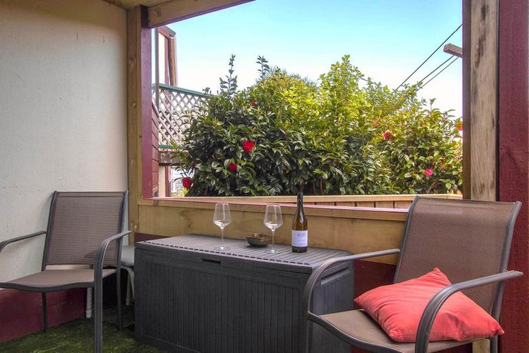 Photo of property in 53b Hankey Street, Mount Cook, Wellington, 6011