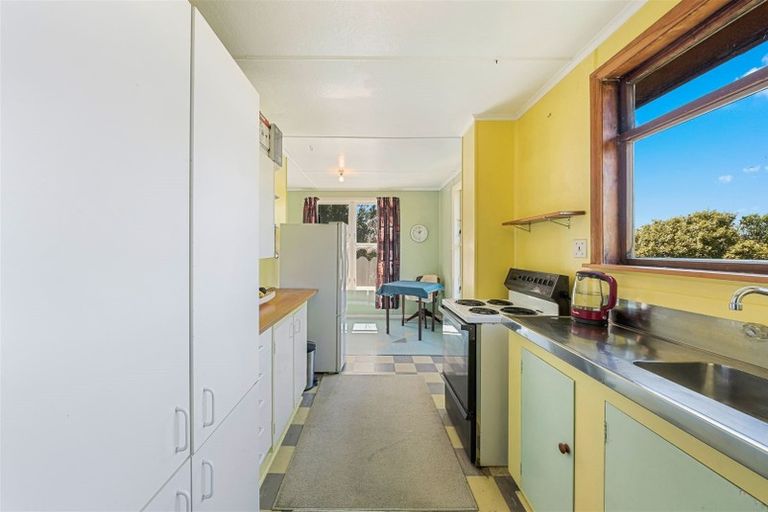 Photo of property in 56 Kotuku Street, Elsdon, Porirua, 5022