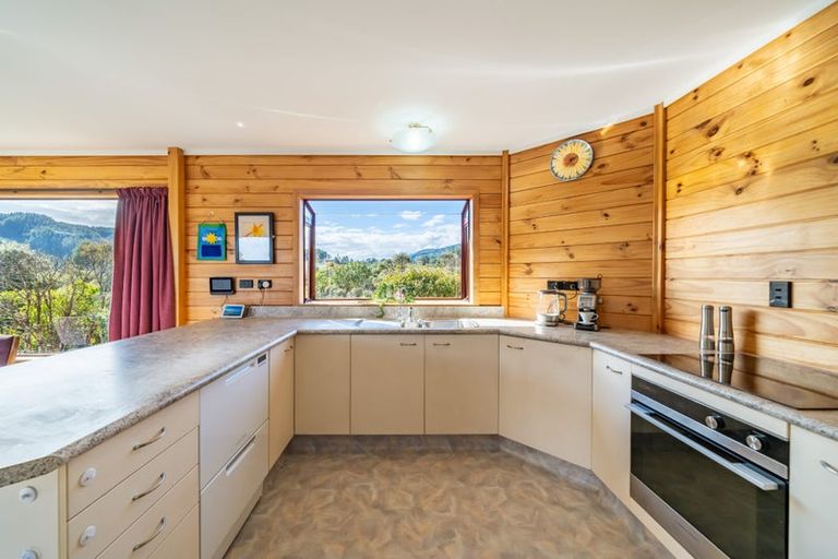 Photo of property in 49a Gillespies Road, Birchville, Upper Hutt, 5018