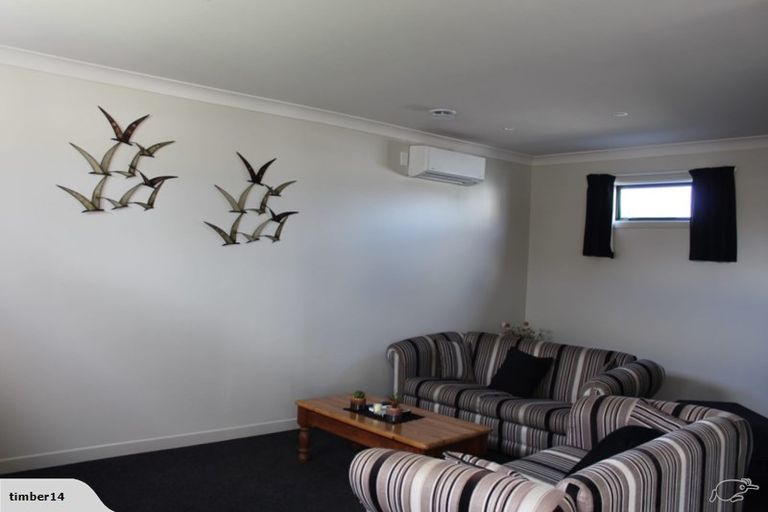 Photo of property in 63 Cracroft Street, Waitara, 4320