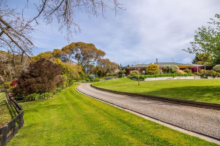 Photo of property in 252 Masterton Stronvar Road, Te Ore Ore, Masterton, 5890