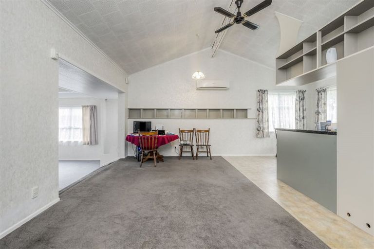 Photo of property in 58 Marne Road, Papakura, 2110