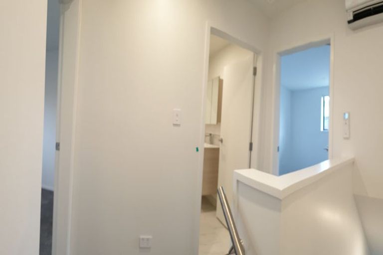 Photo of property in 3/1 Milne Crescent, Taita, Lower Hutt, 5011