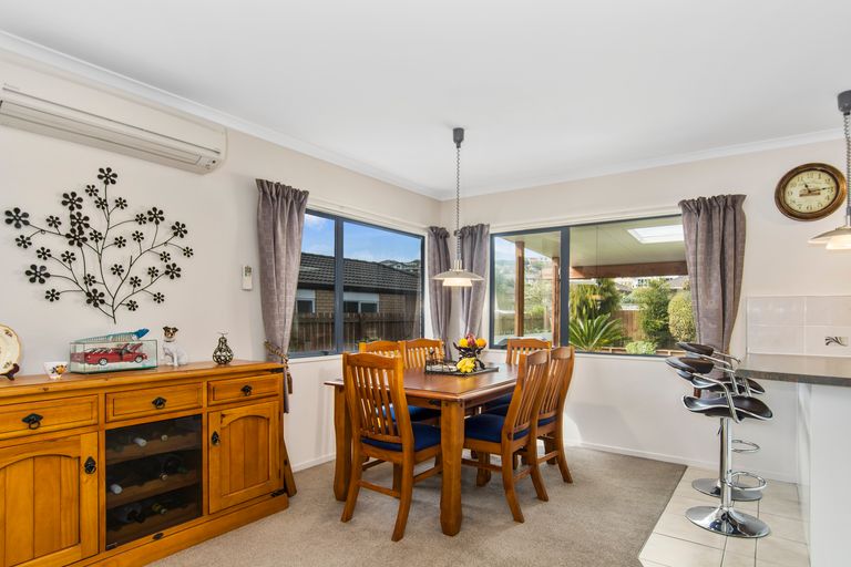 Photo of property in 215 Cheyne Road, Pyes Pa, Tauranga, 3112