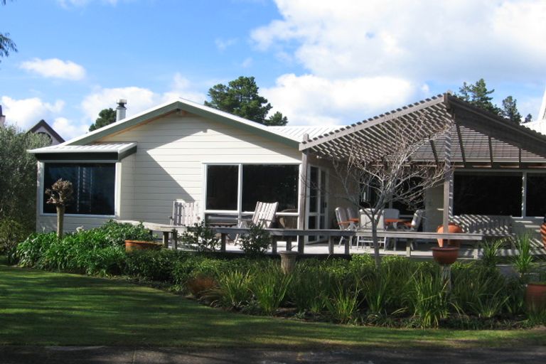 Photo of property in 28 Brodie Lane, Pauanui, Hikuai, 3579