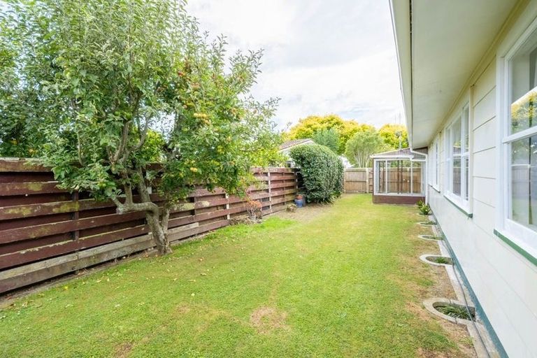 Photo of property in 15 Wyndham Street, Awapuni, Palmerston North, 4412
