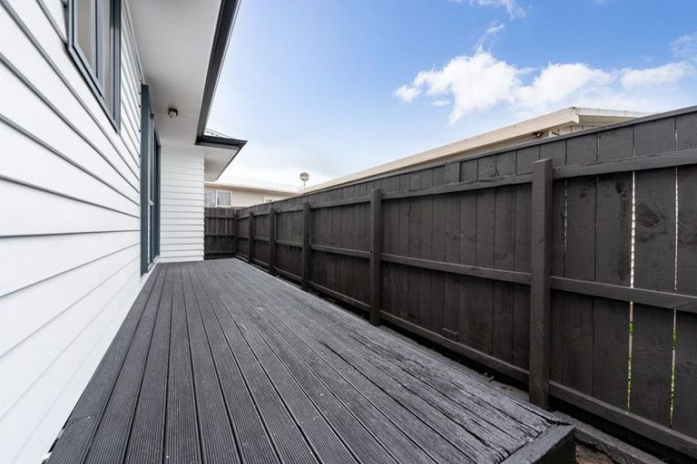 Photo of property in 11 Murillo Place, Henderson, Auckland, 0612
