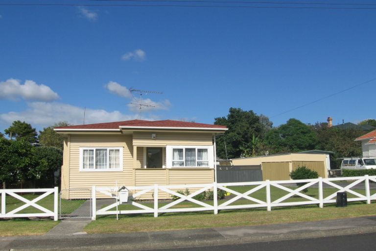 Property details for 45 Sturges Avenue, Otahuhu, Auckland, 1062