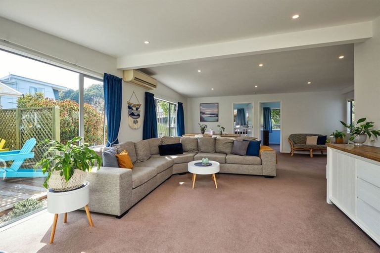 Photo of property in 1 Kotuku Road, South Bay, Kaikoura, 7300
