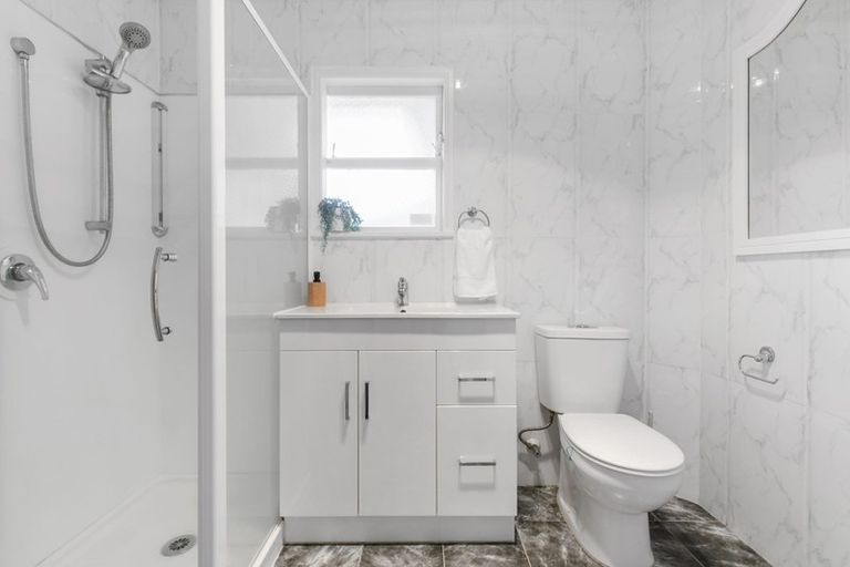 Photo of property in 4/24 Central Avenue, Papatoetoe, Auckland, 2025