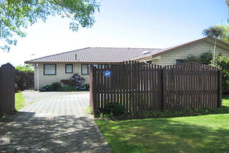 Photo of property in 79 Veitches Road, Casebrook, Christchurch, 8051