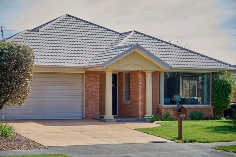 Photo of property in 5 Robinia Place, Wigram, Christchurch, 8042