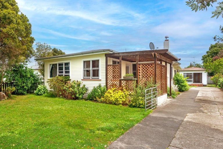 Photo of property in 61 Macdonald Street, Elgin, Gisborne, 4010