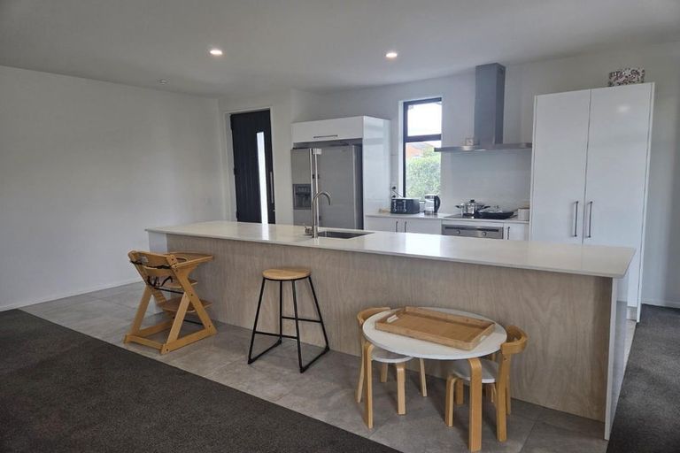 Photo of property in 167 Marine Parade, New Brighton, Christchurch, 8083