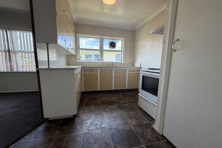 Photo of property in 630 Queen Street East, Levin, 5510